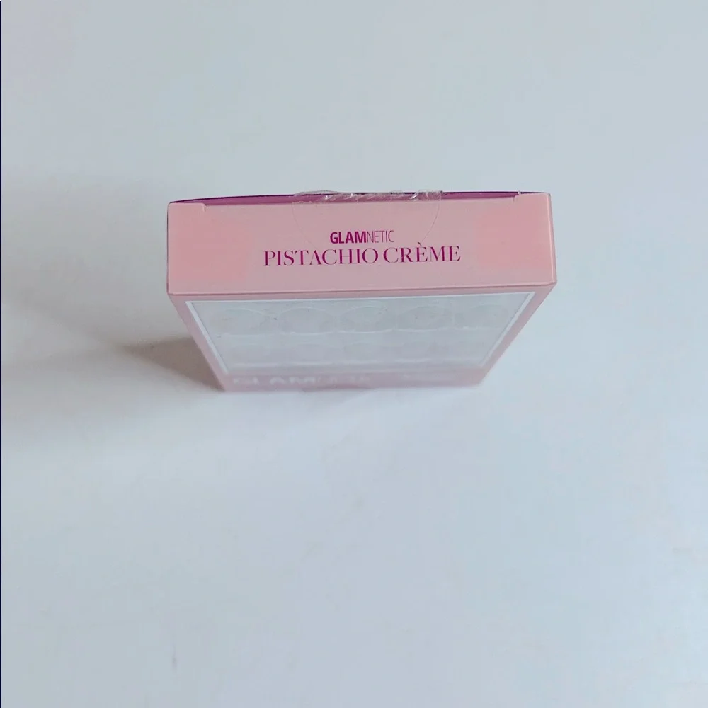 Glamnetic Press On-Nails Pistachio Crème